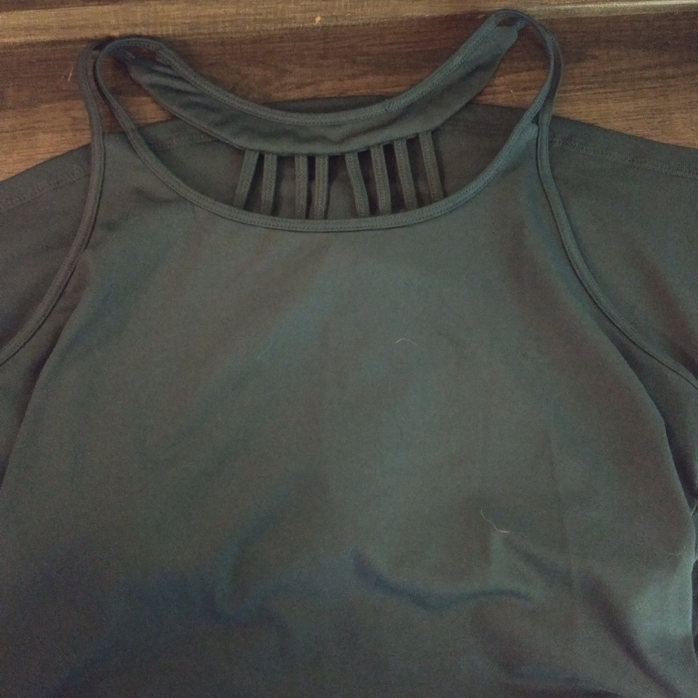 Blue/green workout top